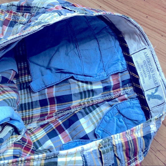 American Eagle Distressed Plaid Shorts Blue Size 32 Men’s - Picture 3 of 15